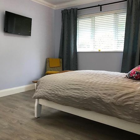 Carney Apartment Ardara Esterno foto